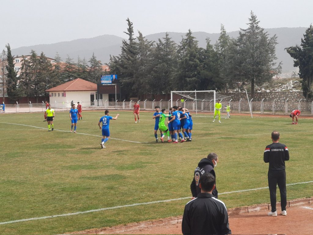 Oğuzhanspor - Serinisarspor